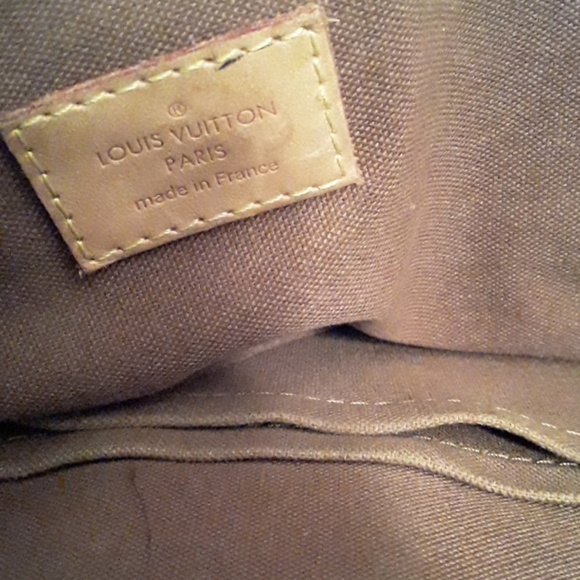 AUTHENTIC LOUIS VUITTON TIVOLI GM - Picture 5 of 8